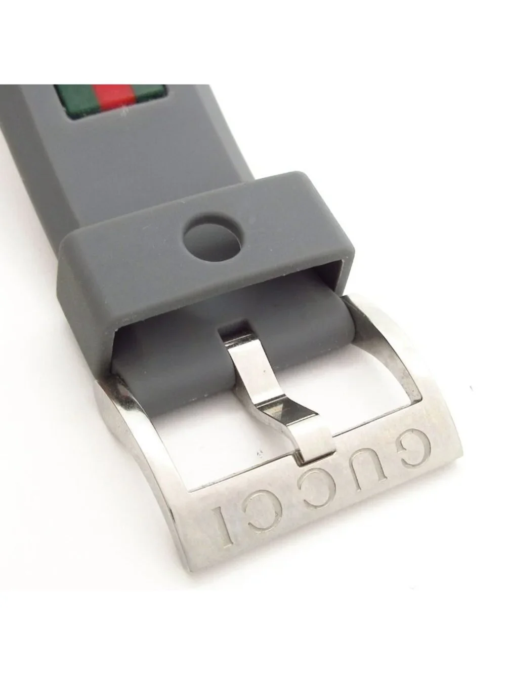 Gucci Watch Sink 137.1 Silver